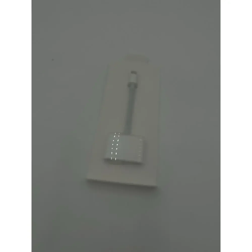 GENUINE Apple Lightning to Digital AV Adapter !!